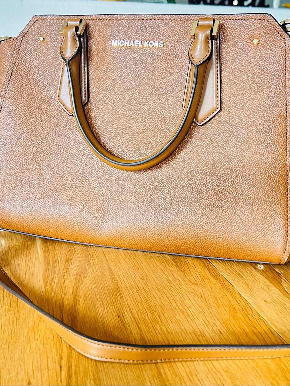 MICHAEL KORS Caramel Brown Pebbled Leather Satchel